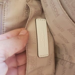 Michael Kors Bags - Authentic Michael Kors White Purse Michael Kors Bags - Authentic Michael Kors White Purse